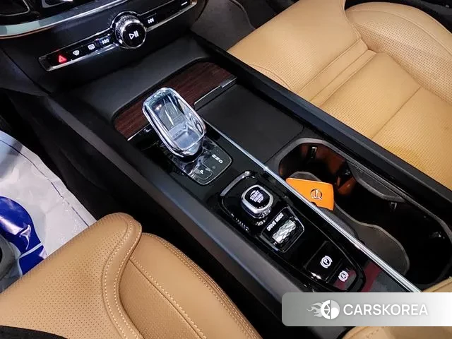 Volvo S60 3rd generation id 3514136 из Кореи 19