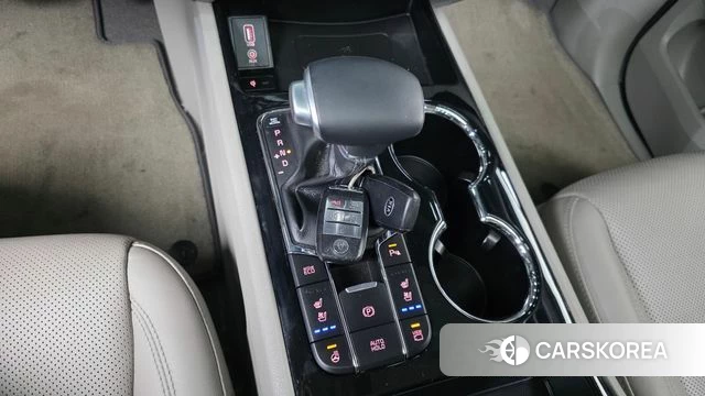 Kia The New Carnival id 4689501 из Кореи 19