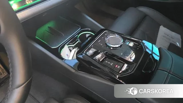 BMW 5 Series (G60) id 3605856 из Кореи 12