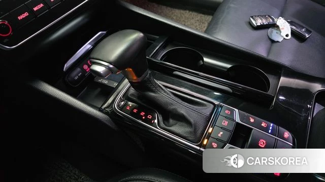 Kia Come New K7 id 4180768 из Кореи 19