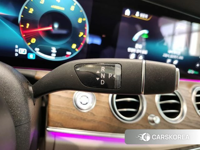 Mercedes-Benz E-Class W213 id 4245021 из Кореи 19