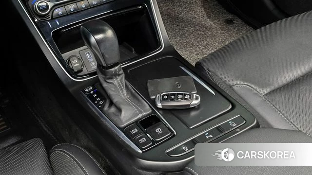 Hyundai Grandeur IG id 4345610 из Кореи 29