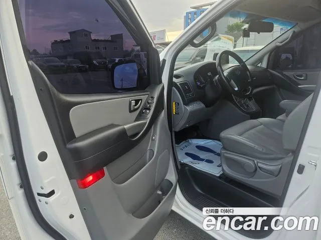 Hyundai The New Grand Starex id 2691937 из Кореи 19