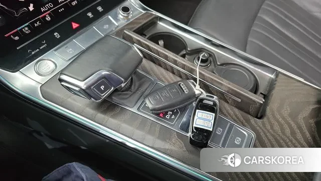 Audi A6 (C8) id 3407142 из Кореи 19