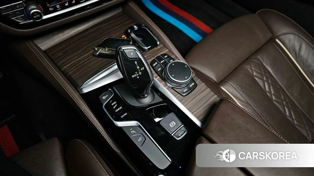 BMW 5 Series (G30) id 3801099 из Кореи 19