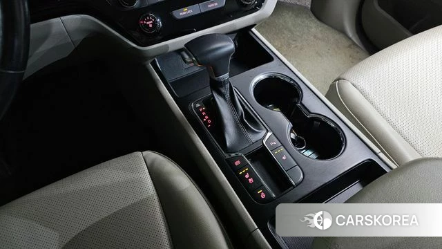 Kia The New Carnival id 3899515 из Кореи 19