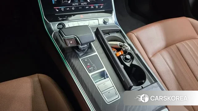 Audi A6 (C8) id 3600288 из Кореи 19