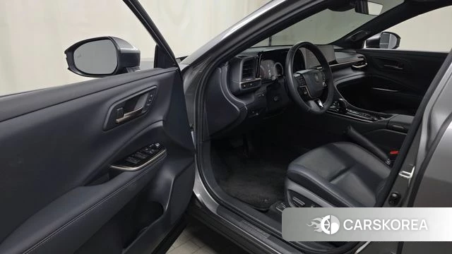 Toyota Crown Crossover id 4670063 из Кореи 34