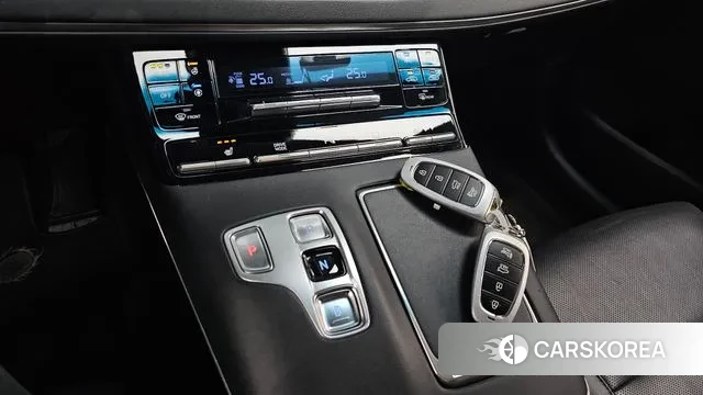 Hyundai The New Grandeur IG id 3282296 из Кореи 19