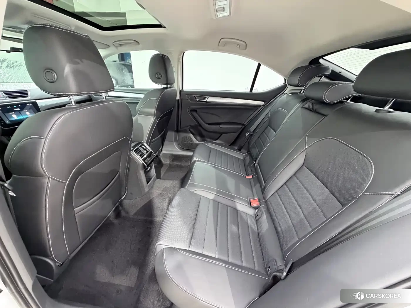 Skoda Superb id 4644620 из Китая 14