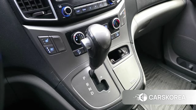 Hyundai The New Grand Starex id 4856409 из Кореи 31