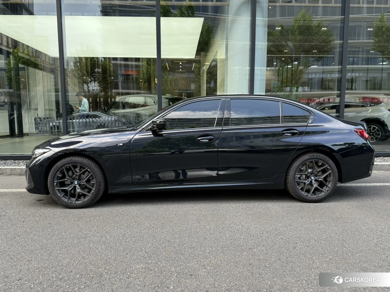 BMW 3 series id 4452749 из Китая 12