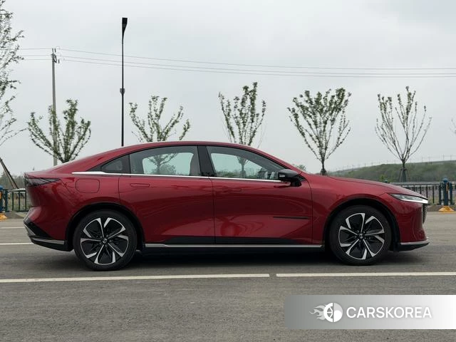 Mazda EZ-6 id 4272944 из Китая 19