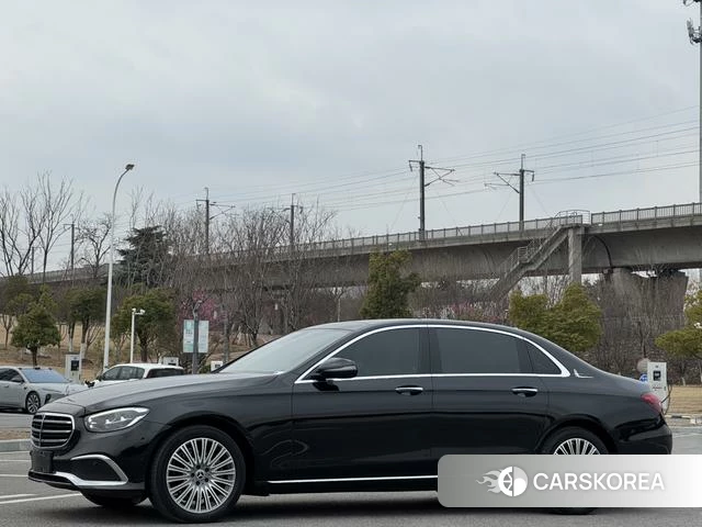 Mercedes-Benz E-class id 4260368 из Китая 18