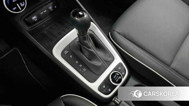 Hyundai Venue id 3810977 из Кореи 19