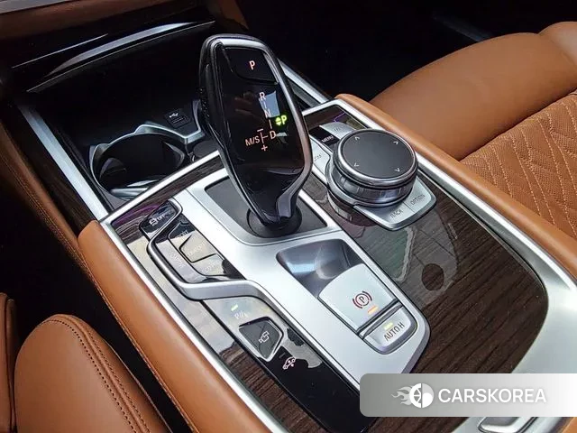 BMW 7 Series (G11) id 3499390 из Кореи 19