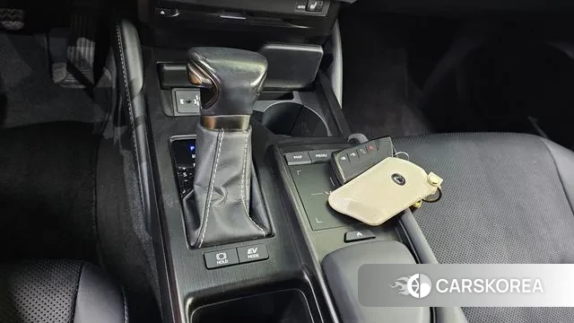 Lexus ES300h 7th generation id 3107217 из Кореи 19