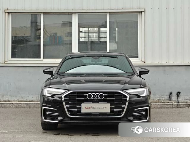 Audi A6L id 3901880 из Китая 23