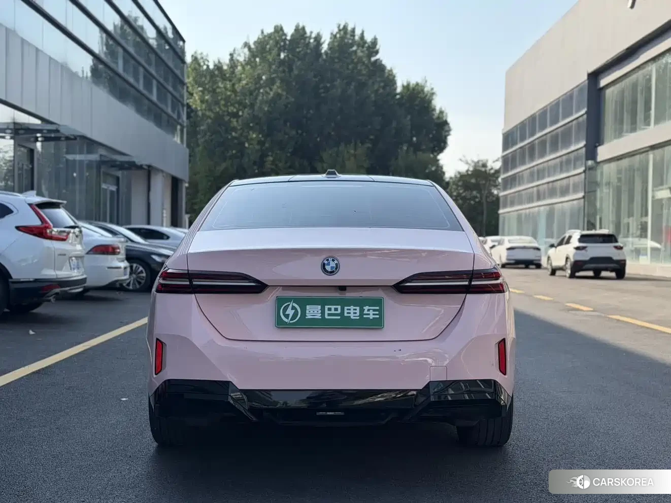 BMW i5 id 4576482 из Китая 10