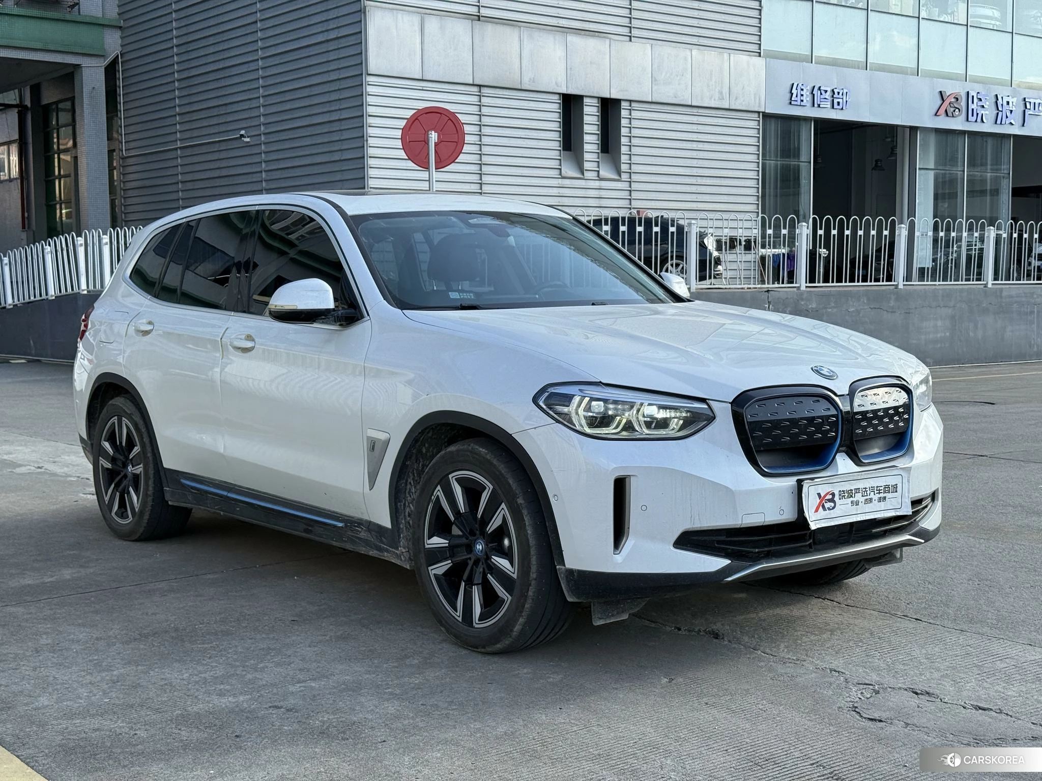 BMW iX3 id 4468130 из Китая 16