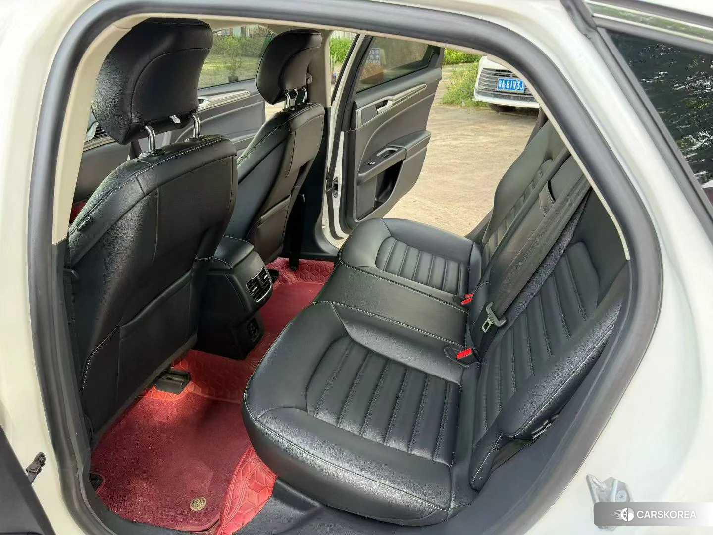 Ford Mondeo id 4510981 из Китая 9