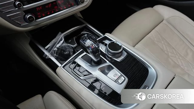 BMW 7 Series (G11) id 4542724 из Кореи 30