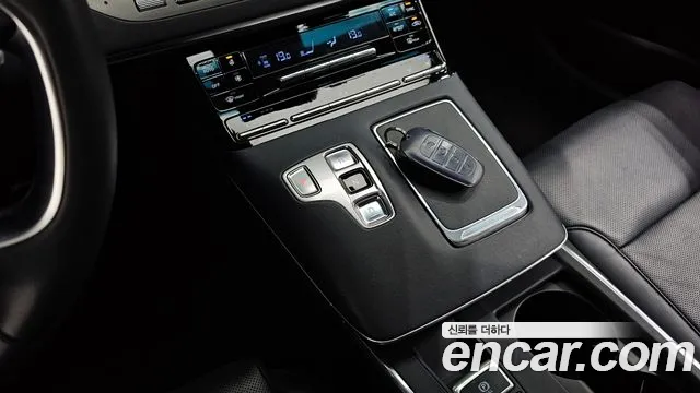 Hyundai The New Grandeur IG Hybrid id 2755931 из Кореи 19