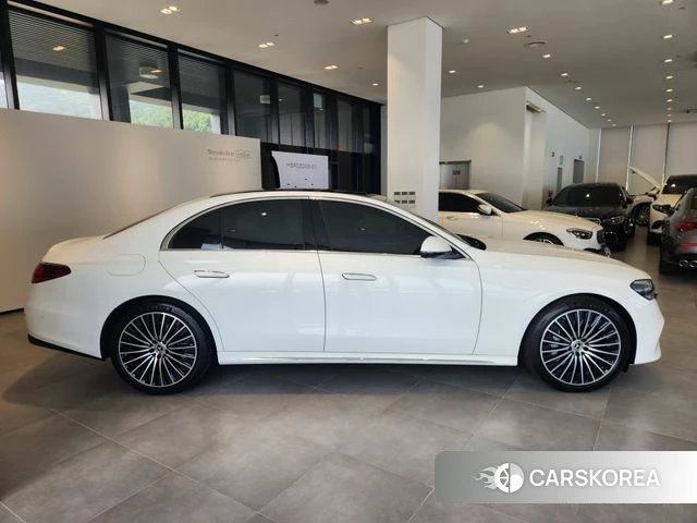 Mercedes-Benz E-Class W214 id 4589747 из Кореи 19