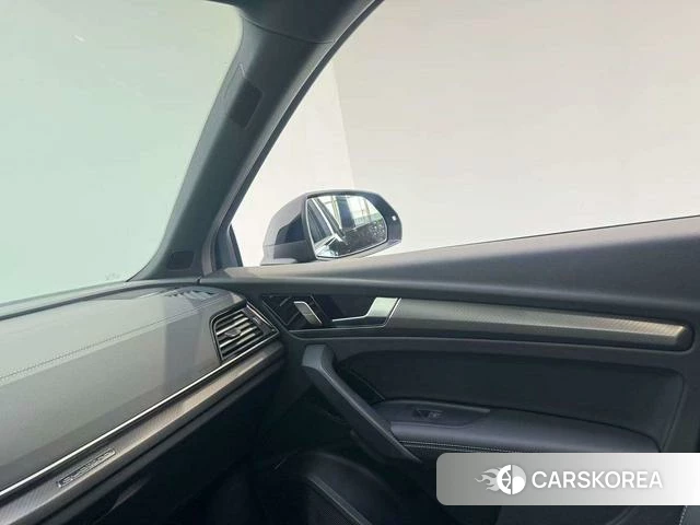 Audi Q5L id 4274188 из Китая 18