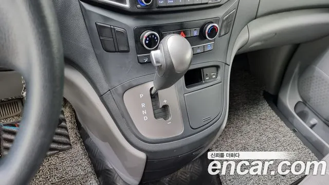 Hyundai The New Grand Starex id 2717097 из Кореи 19