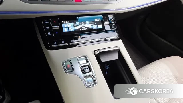 Hyundai The New Grandeur IG Hybrid id 2998999 из Кореи 19