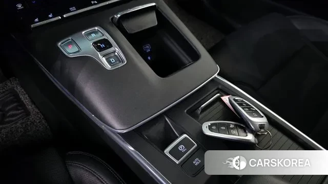 Hyundai The New Grandeur IG id 3317746 из Кореи 19