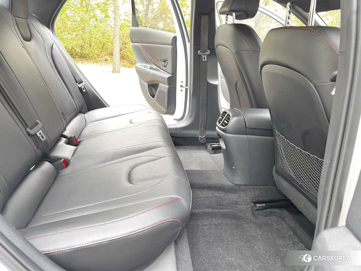 Hyundai Elantra id 4461494 из Китая 16