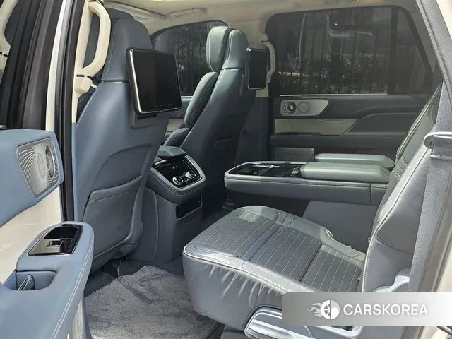 Lincoln Navigator 4th generation id 3033905 из Кореи 19