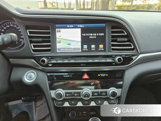 Hyundai The New Avante AD id 3829136 из Кореи 18