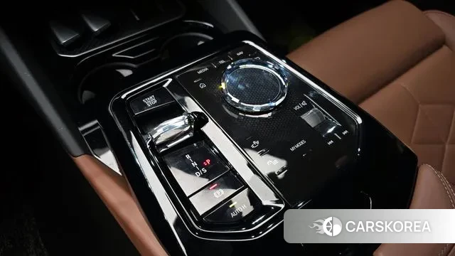 BMW 5 Series (G60) id 3689378 из Кореи 19