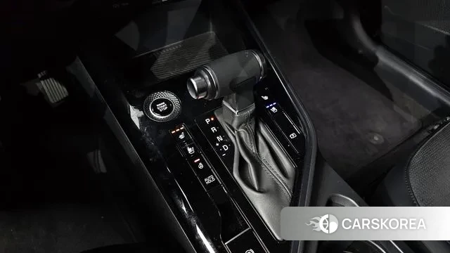 Kia Di Ol Nu Niro id 3518527 из Кореи 19