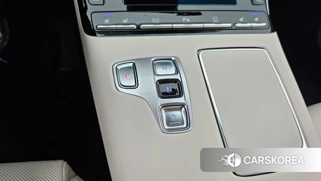Hyundai The New Grandeur IG Hybrid id 4470307 из Кореи 19