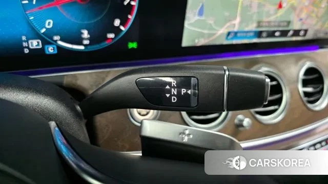 Mercedes-Benz E-Class W213 id 3492321 из Кореи 19