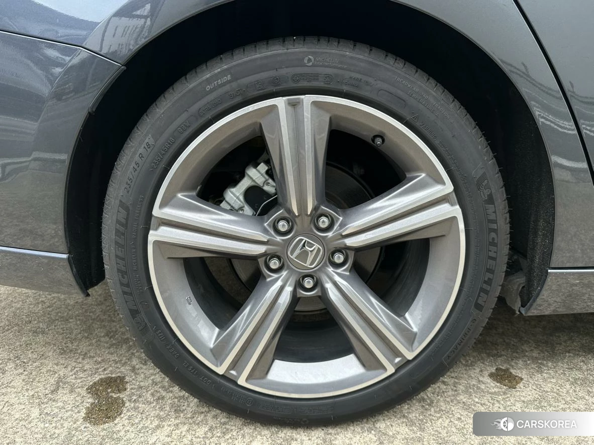 Honda Accord id 4479467 из Китая 10