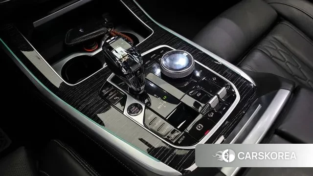 BMW X7 (G07) id 3534427 из Кореи 19