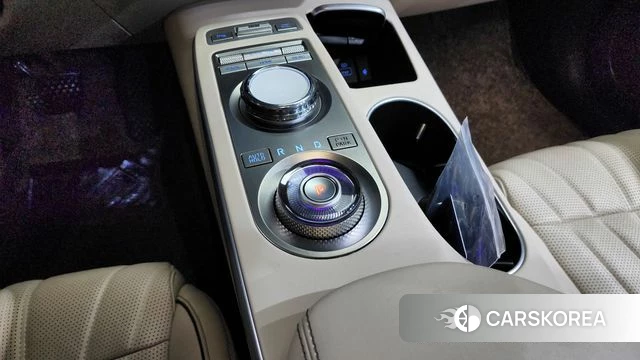 Genesis GV70 id 3965520 из Кореи 19