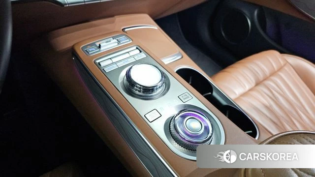 Genesis GV70 id 3935915 из Кореи 19