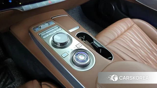 Genesis GV70 id 3022545 из Кореи 19