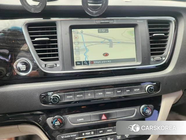 Kia The New Carnival id 4525640 из Кореи 10