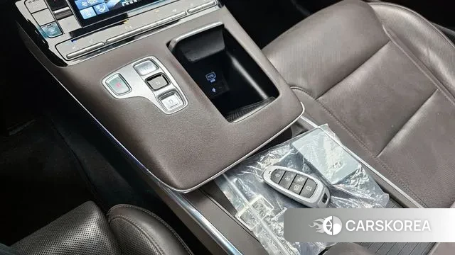 Hyundai The New Grandeur IG Hybrid id 3788195 из Кореи 19