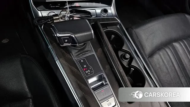 Audi A6 (C8) id 3390501 из Кореи 19