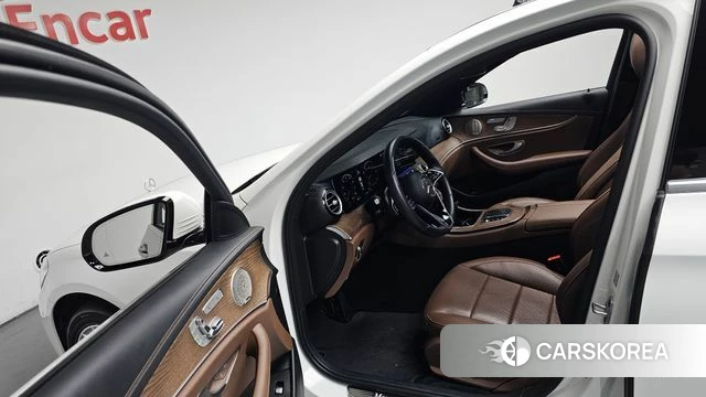 Mercedes-Benz E-Class W213 id 4696339 из Кореи 35