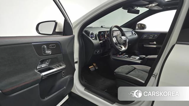 Mercedes-Benz GLA - Class H247 id 4284139 из Кореи 31