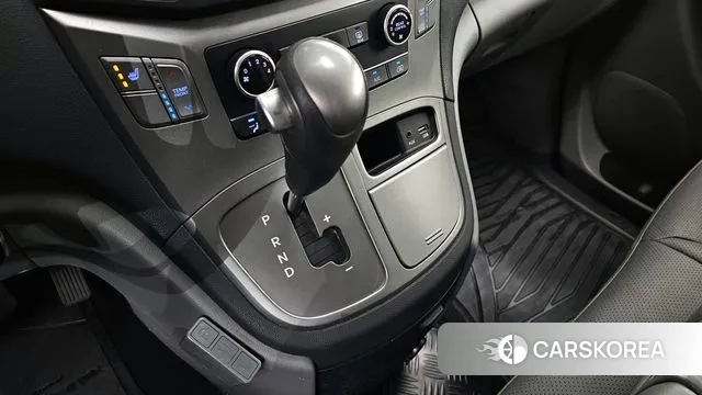 Hyundai The New Grand Starex id 2999958 из Кореи 19